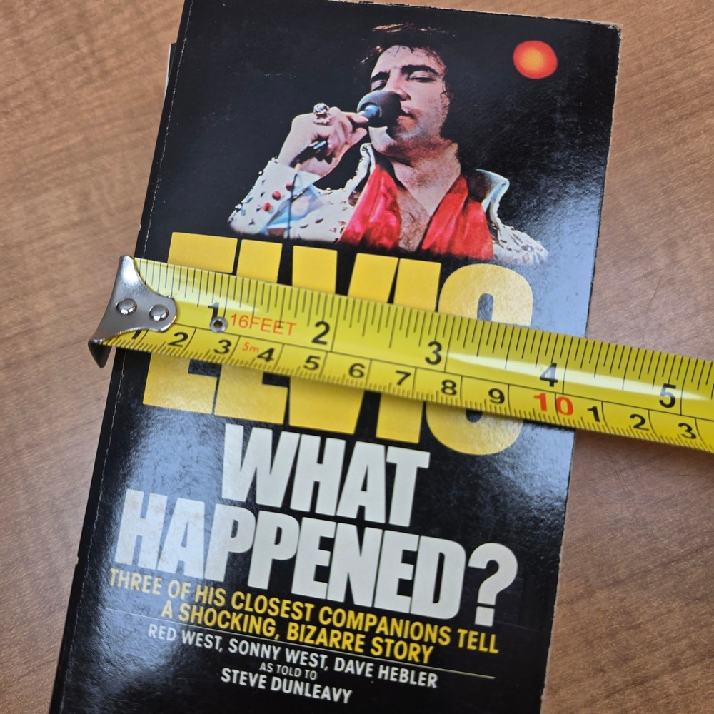 2 Elvis Presley books A Biography and What Happened? Paperbacks 1977 - Picture 8 of 11